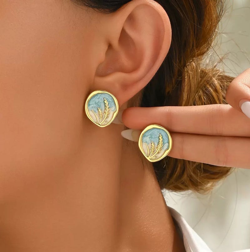 حقل أقراط مطلية بالذهب عيار 24 قيراط، بتصميم دائري أنيق على الطراز الكلاسيكي، بألوان الخزامى الذهبية المنعشة والجميلة، للنساء والفتيات. - Image 5